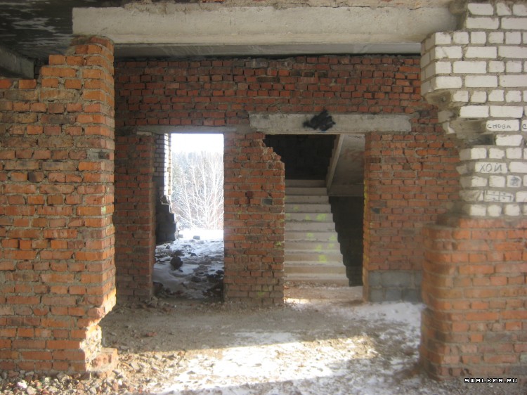 Недостроенный профилакторий, Свердловская область Недостроенный профилакторий, Свердловская область