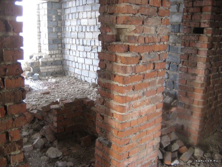 Недостроенный профилакторий, Свердловская область Недостроенный профилакторий, Свердловская область