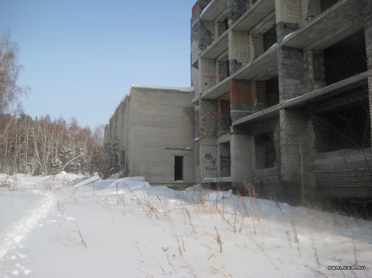 Недостроенный профилакторий, Свердловская область Недостроенный профилакторий, Свердловская область