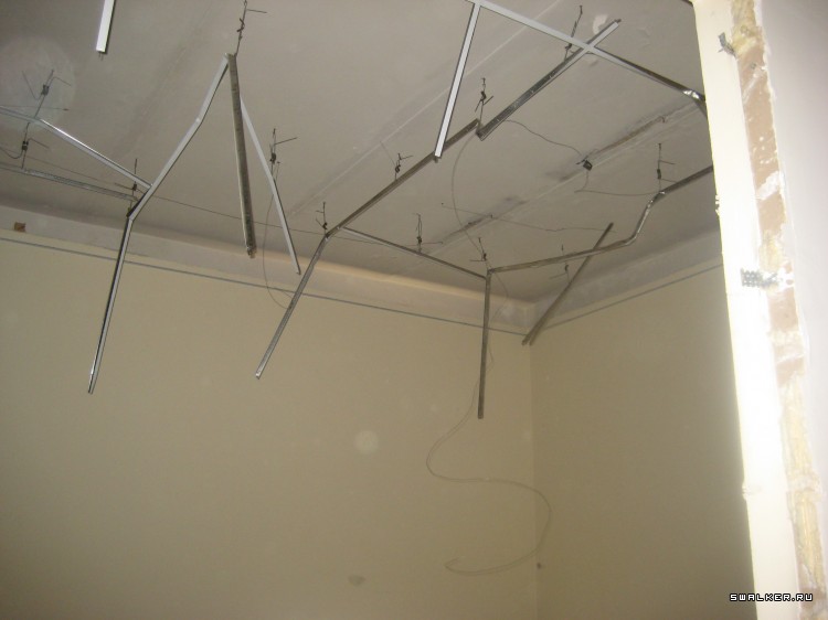 Заброшенный супермаркет (Версия 2), Свердловская область Заброшенный супермаркет (Версия 2), Свердловская область