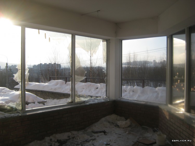 Заброшенный супермаркет (Версия 2), Свердловская область Заброшенный супермаркет (Версия 2), Свердловская область