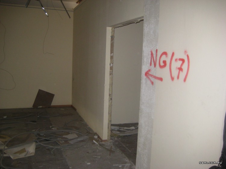 Заброшенный супермаркет (Версия 2), Свердловская область Заброшенный супермаркет (Версия 2), Свердловская область