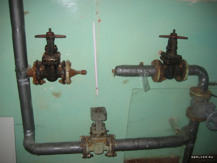 Заброшенный супермаркет (Версия 2), Свердловская область Заброшенный супермаркет (Версия 2), Свердловская область