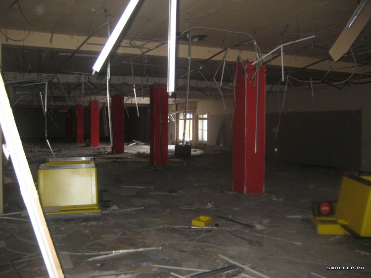 Заброшенный супермаркет (Версия 2), Свердловская область Заброшенный супермаркет (Версия 2), Свердловская область