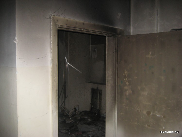 Заброшенный супермаркет (Версия 2), Свердловская область Заброшенный супермаркет (Версия 2), Свердловская область