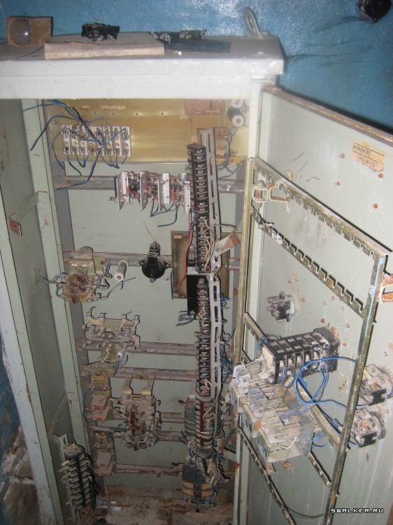 Заброшенный супермаркет (Версия 2), Свердловская область