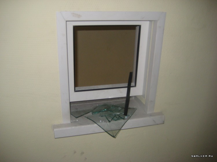 Заброшенный супермаркет (Версия 2), Свердловская область Заброшенный супермаркет (Версия 2), Свердловская область