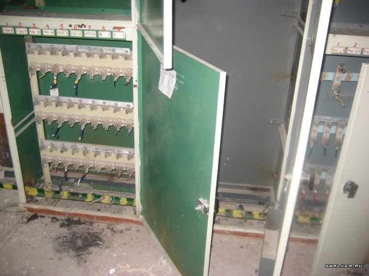 Заброшенный супермаркет (Версия 2), Свердловская область