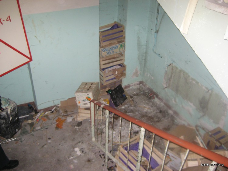 Заброшенный супермаркет (Версия 2), Свердловская область Заброшенный супермаркет (Версия 2), Свердловская область