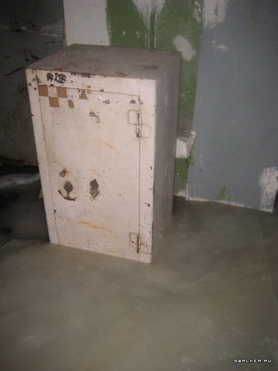 Заброшенный супермаркет (Версия 2), Свердловская область