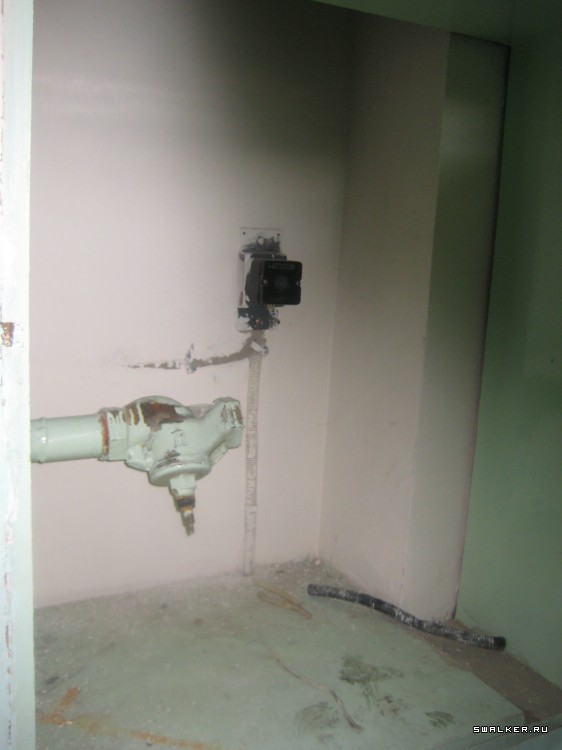 Заброшенный супермаркет (Версия 2), Свердловская область