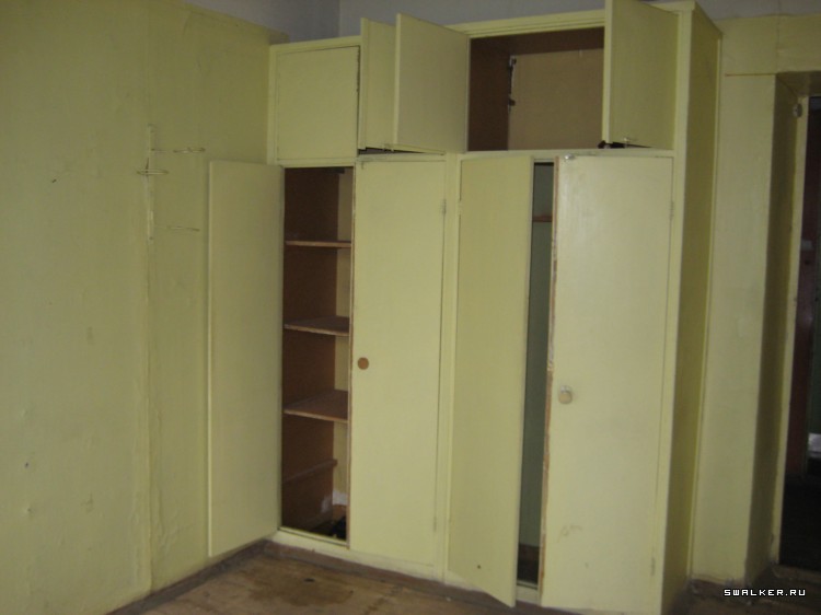 Заброшенное заводоуправление (Версия 2), Свердловская область