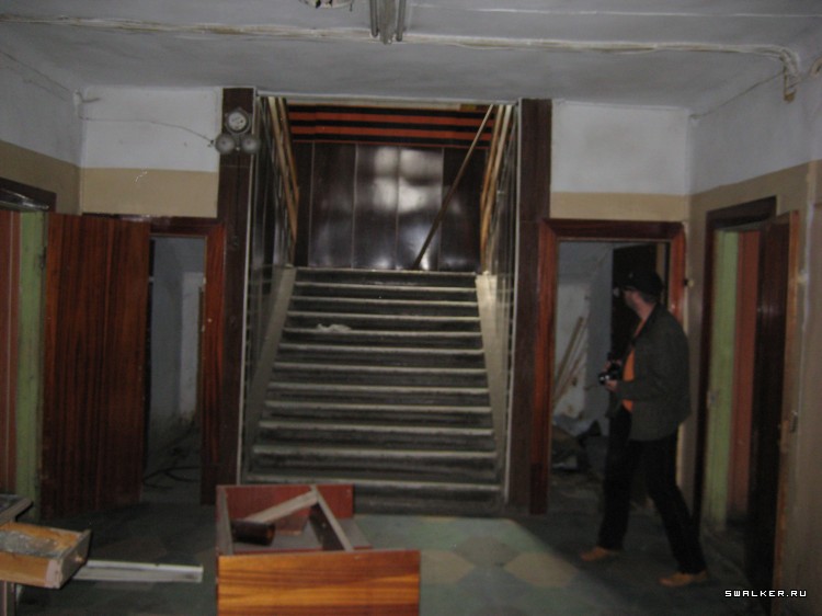 Заброшенное заводоуправление (Версия 2), Свердловская область