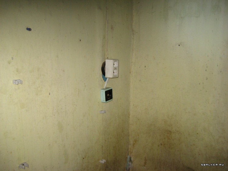 Заброшенное заводоуправление (Версия 2), Свердловская область