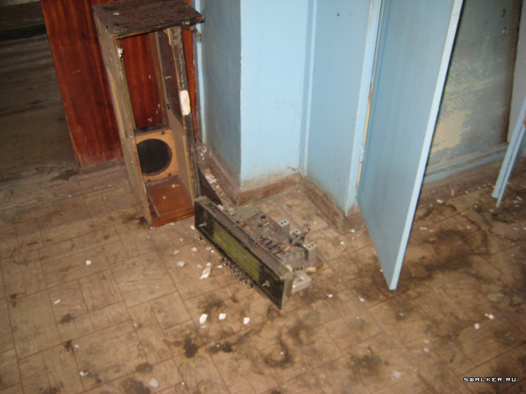 Заброшенное заводоуправление (Версия 2), Свердловская область