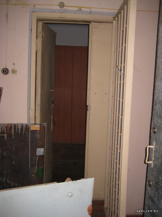 Заброшенное заводоуправление (Версия 2), Свердловская область