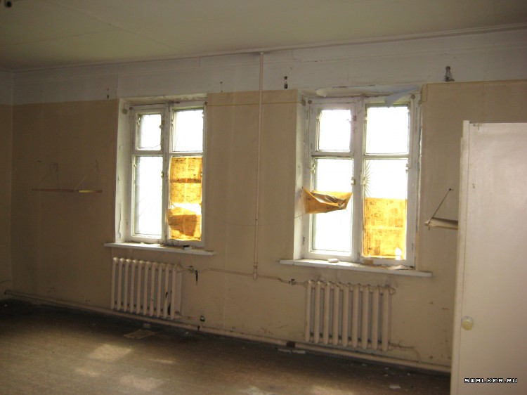 Заброшенное заводоуправление (Версия 2), Свердловская область