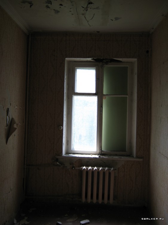 Заброшенное заводоуправление (Версия 2), Свердловская область