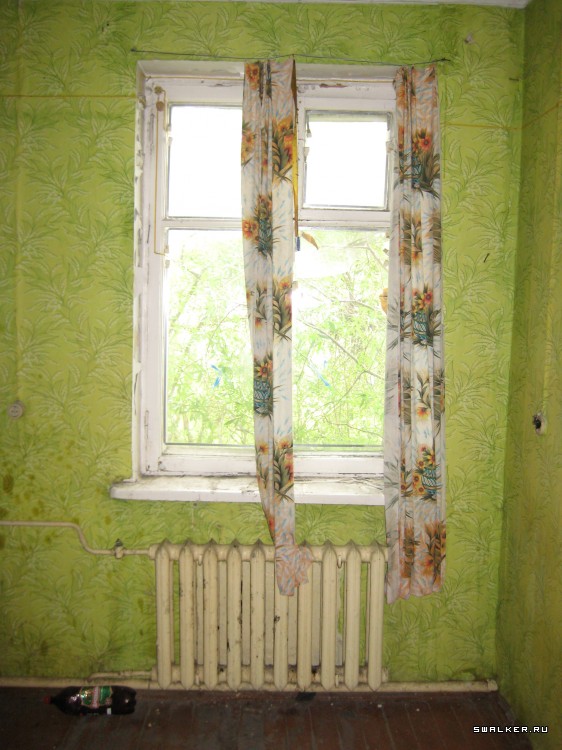 Заброшенное заводоуправление (Версия 2), Свердловская область