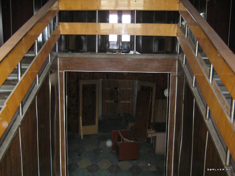 Заброшенное заводоуправление (Версия 2), Свердловская область