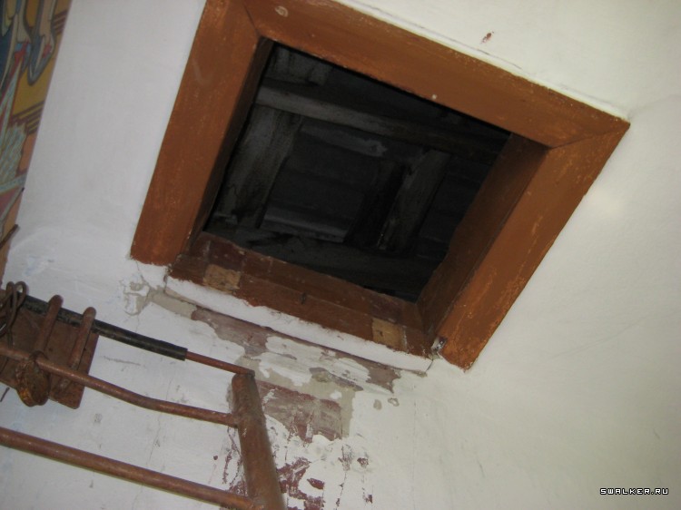 Заброшенное заводоуправление (Версия 2), Свердловская область