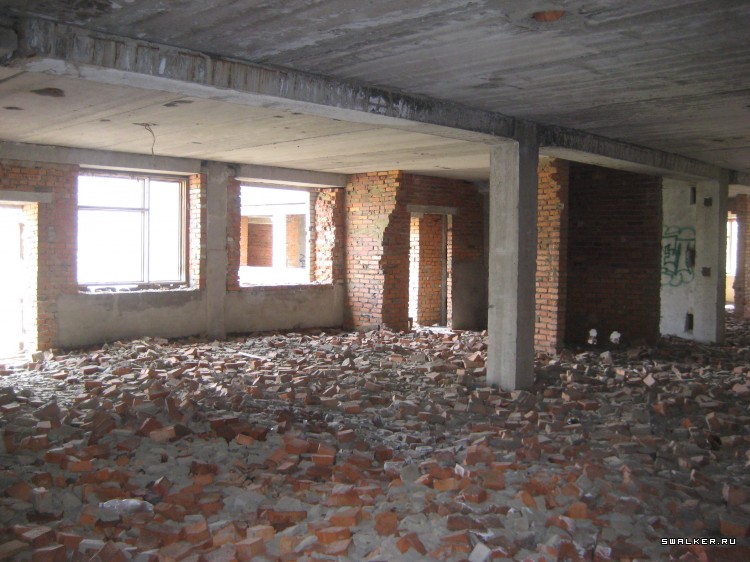 Недостроенная больница, Свердловская область