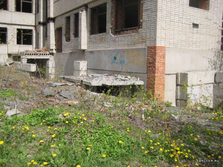 Недостроенная больница, Свердловская область