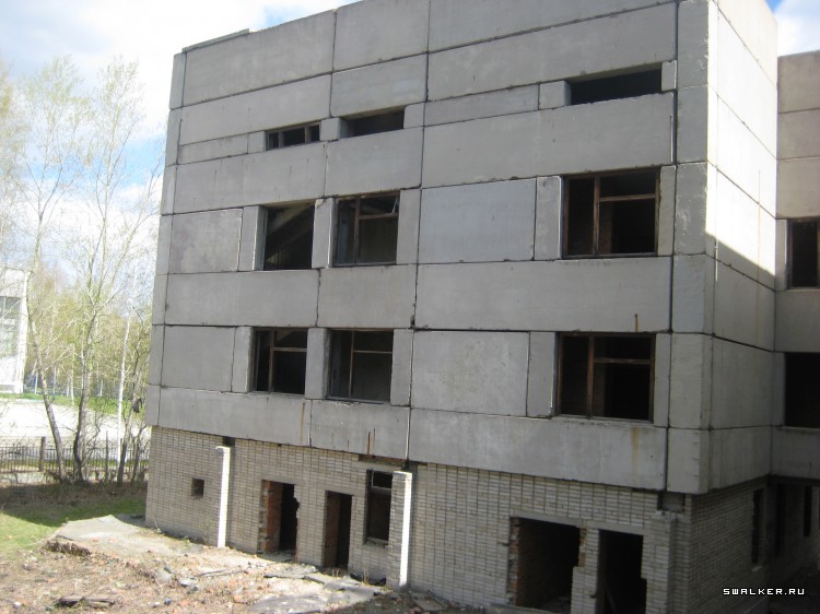 Недостроенная больница, Свердловская область