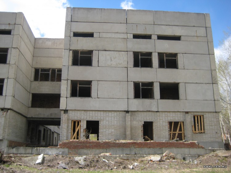 Недостроенная больница, Свердловская область