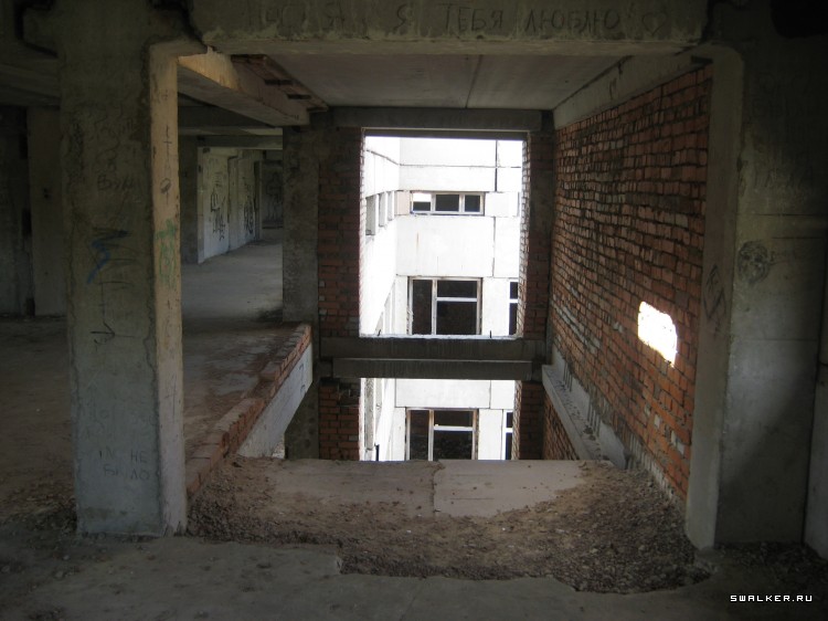 Недостроенная больница, Свердловская область