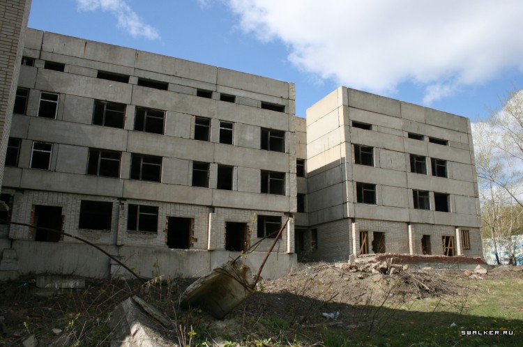 Недостроенная больница, Свердловская область