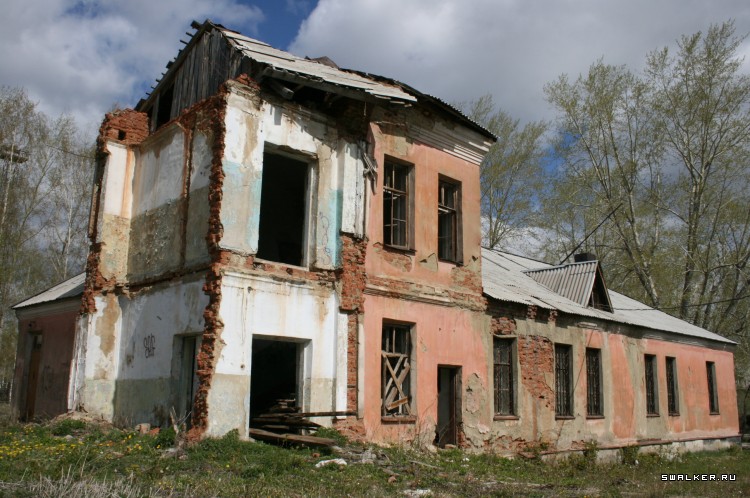 Недостроенная больница, Свердловская область