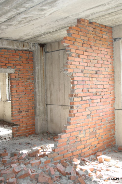 Недостроенная больница, Свердловская область