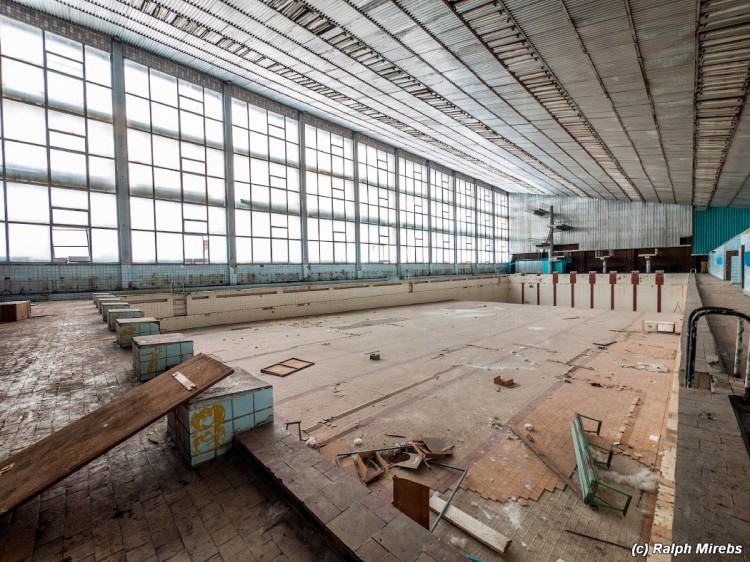 Заброшенный бассейн, Новосибирск