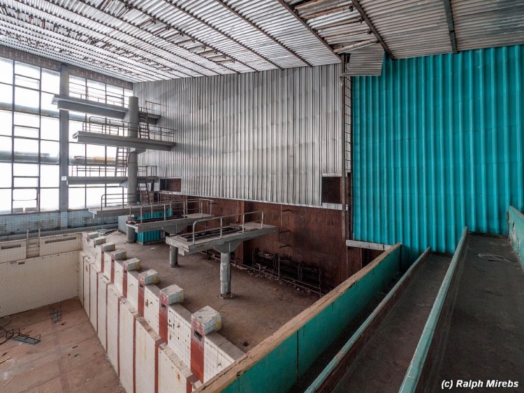 Заброшенный бассейн, Новосибирск