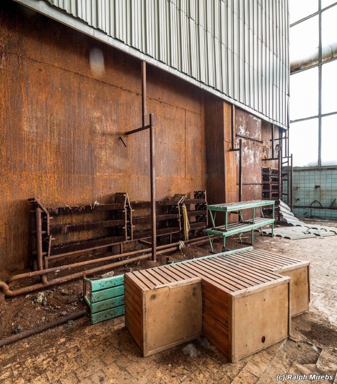 Заброшенный бассейн, Новосибирск