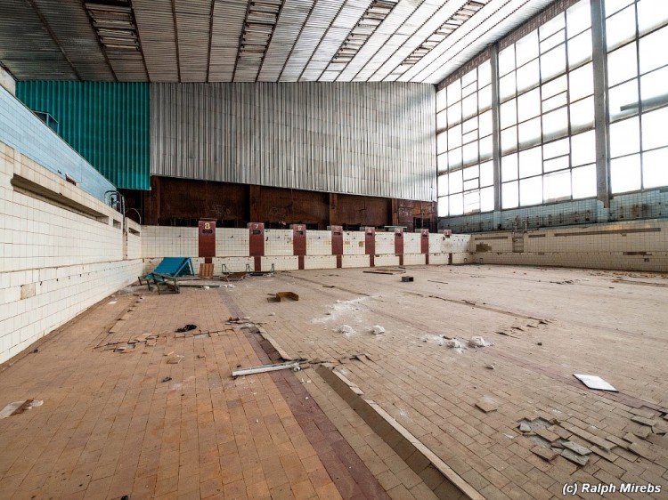 Заброшенный бассейн, Новосибирск