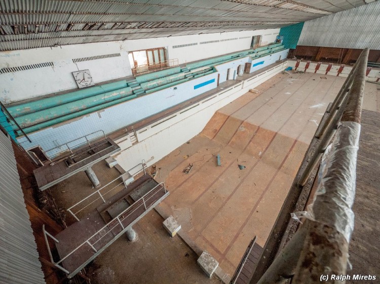 Заброшенный бассейн, Новосибирск