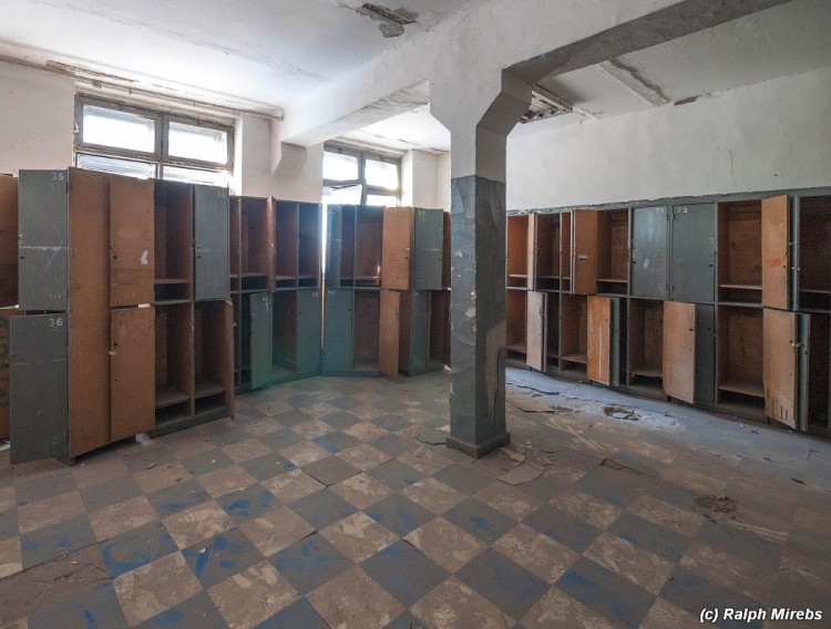 Заброшенный бассейн, Новосибирск