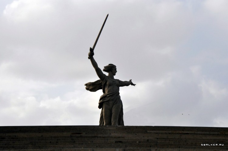 Сталинград. Часть 2. Живее всех живых