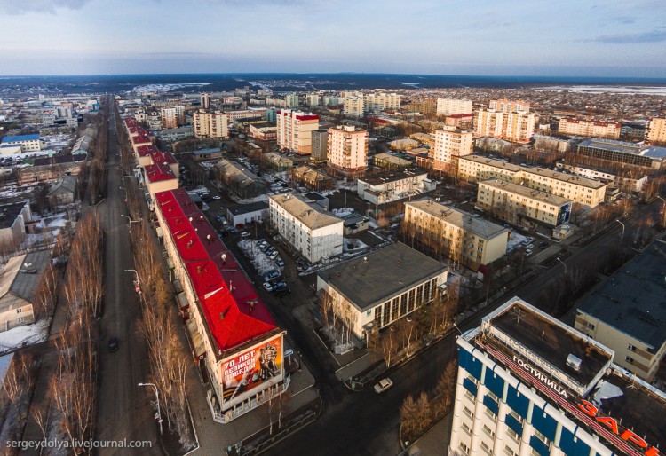 Мирный - город с дырой в земле