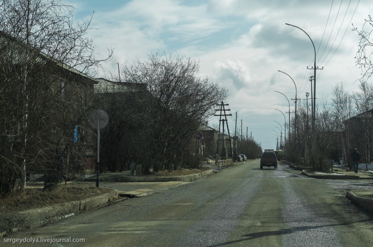 Мирный - город с дырой в земле