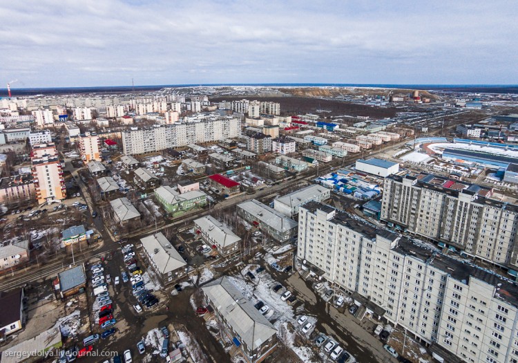 Мирный - город с дырой в земле