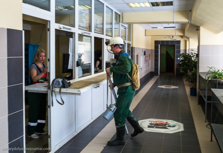 Добыча алмазов, г. Мирный, Якутия