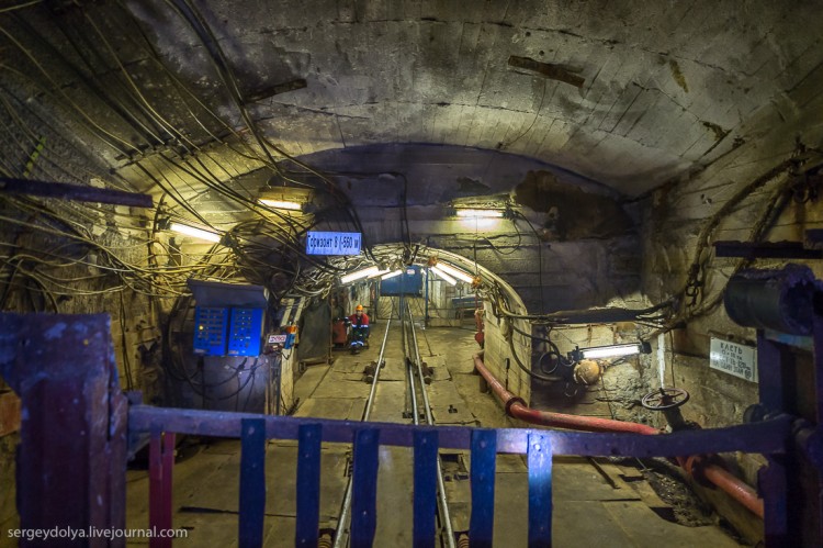 Добыча алмазов, г. Мирный, Якутия