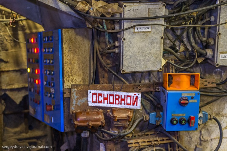 Добыча алмазов, г. Мирный, Якутия