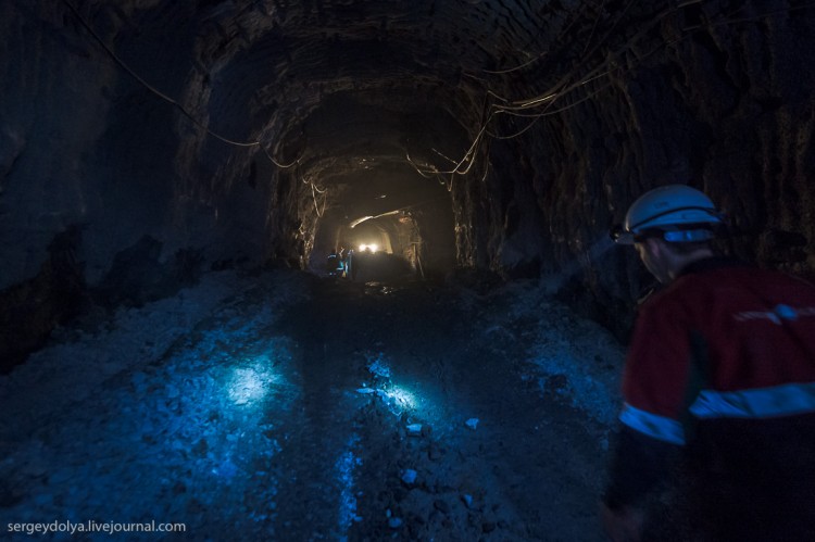 Добыча алмазов, г. Мирный, Якутия