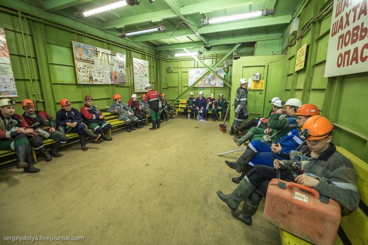 Добыча алмазов, г. Мирный, Якутия