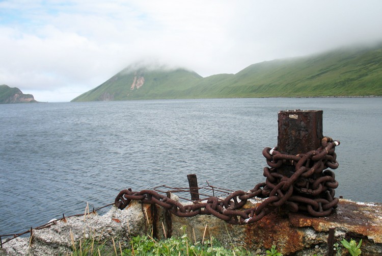 Заброшенный военный поселок Кратерный, Курилы