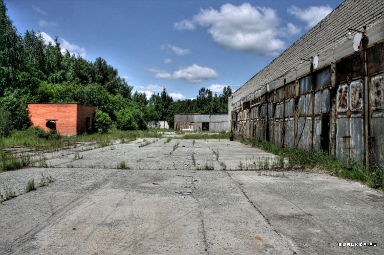 Заброшенное автотранспортное предприятие, Свердловская область